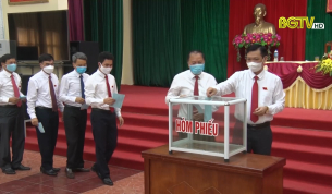 HĐND với cử tri: Kiện toàn nhân sự chính quyền địa phương sau bầu cử