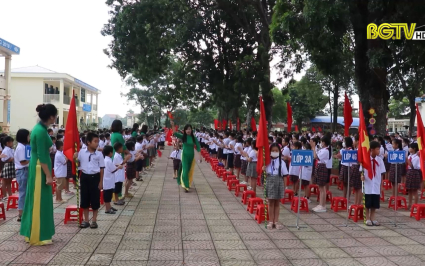 Hiệp Hòa: 59 nghìn học sinh vui mừng đón chào năm học mới