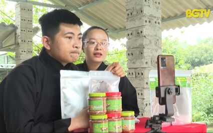 Hiệu quả từ chuyển đổi số trong sản xuất và tiêu thụ sản phẩm chủ lực