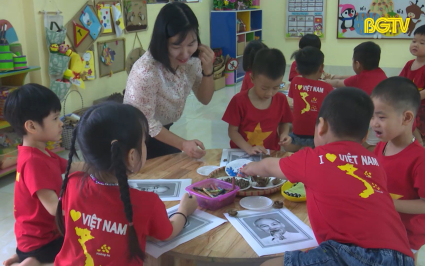 Học và làm theo Bác để thi đua dạy tốt, học tốt
