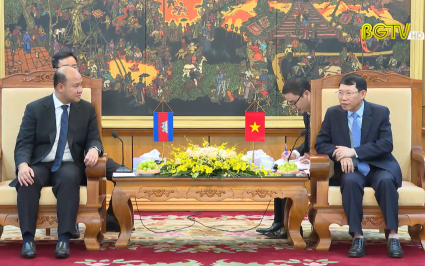 Hội Liên hiệp Thanh niên Campuchia thăm, làm việc tại Bắc Giang