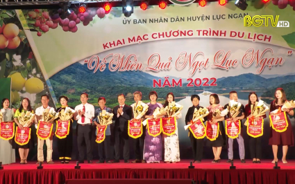 Khai mạc chương trình "Về miền quả ngọt Lục Ngạn 2022"