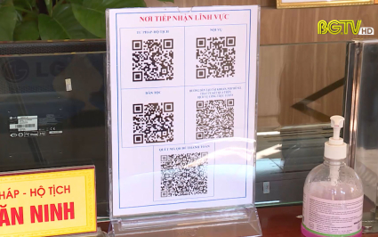 Vẫn còn khó khăn trong thanh toán không dùng tiền mặt 