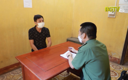 Khởi tố đối tượng tàng trữ trái phép vũ khí quân dụng
