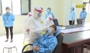 Kiểm tra công tác lấy mẫu xét nghiệm tại doanh nghiệp
