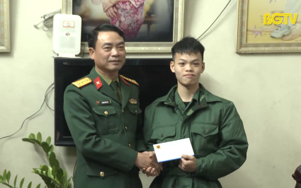 Kiểm tra công tác tuyển quân tại thành phố Bắc Giang 