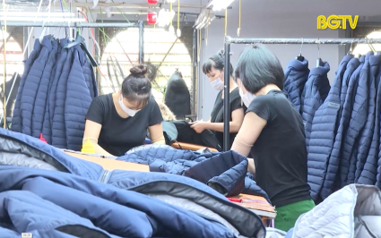 Kim ngạch xuất  khẩu tăng hơn 10% trong 5 tháng