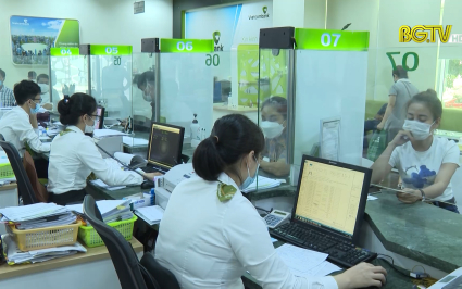 Lãi suất huy động của các ngân hàng liên tục tăng