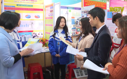 Lan toả đam mê nghiên cứu khoa học trong học sinh