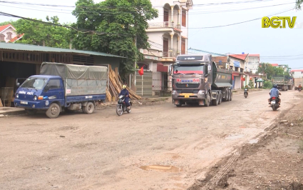 Lạng Giang: Nguy cơ TNGT vì đường tỉnh 292 thi công dở dang