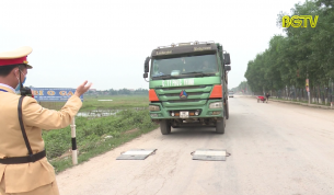 Lạng Giang: Tăng cường kiểm soát tải trọng phương tiện