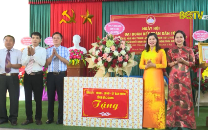 Lãnh đạo tỉnh Bắc Giang dự Ngày hội Đại đoàn kết toàn dân tộc tại một số địa phương