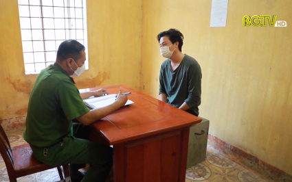 Lập trang web chiếm đoạt tài sản, 3 đối tượng bị khởi tố