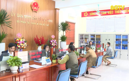 Lấy sự hài lòng của người dân, tổ chức trong cải cách thủ tục hành chính