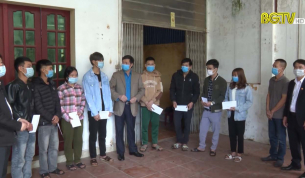 LĐLĐ tỉnh thăm, chúc Tết người lao động không về quê đón Tết do dịch Covid- 19 