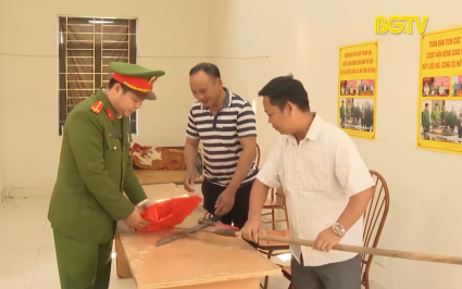 Lục Ngạn: Vận động thu hồi hơn 300 quả pháo tự chế 
