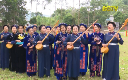 Mùa xuân nghe hát then đàn tính của người Tày 