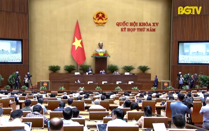 Nên quy định giao dịch bất động sản phải chuyển khoản qua ngân hàng
