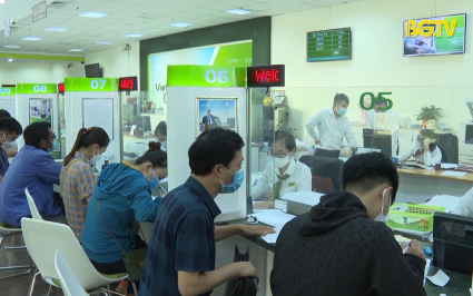 Ngân hàng giảm mạnh lãi suất cho vay hỗ trợ doanh nghiệp phục hồi SXKD