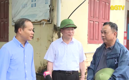 Nhanh chóng bố trí lực lượng, phương tiện hỗ trợ người dân bị ảnh hưởng bão lũ