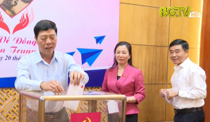 Nhiều đơn vị phát động ủng hộ miền Trung khắc phục mưa lũ