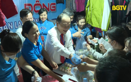 Nhiều hoạt động tại “Gian hàng cho công nhân lao động” lần thứ 5