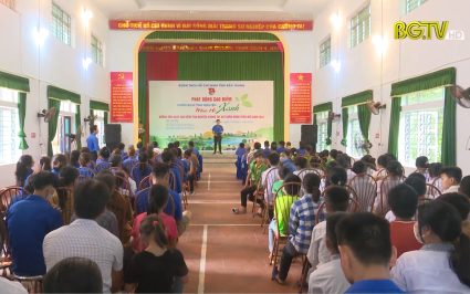 Phát động cao điểm chiến dịch tình nguyện Mùa hè xanh năm 2022