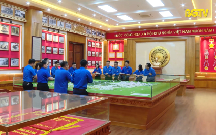 Phát huy tinh thần xung kích, sáng tạo, hiến kế xây dựng quê hương