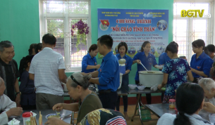 Phát huy vai trò nêu gương người đứng đầu