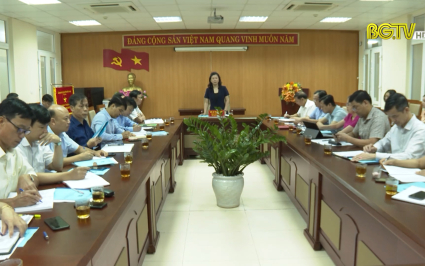 Phó Bí thư TT Tỉnh ủy làm việc với Hội nông dân
