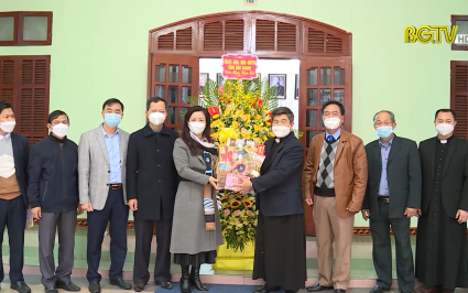 Phó Bí thư TT tỉnh ủy thăm, chúc Tết Giáo xứ Bắc Giang