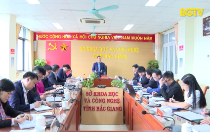 Phó Chủ tịch Thường trực UBND tỉnh Mai Sơn làm việc với Sở Khoa học và Công nghệ