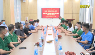 Phó chủ tịch UBND tỉnh chia tay đoàn Y tế thành phố Hải Phòng