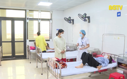 Phòng bệnh cho người cao tuổi khi thời tiết giao mùa