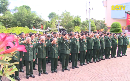 Quân đoàn 2 gặp mặt thủ trưởng và chỉ huy cơ quan các thời kỳ