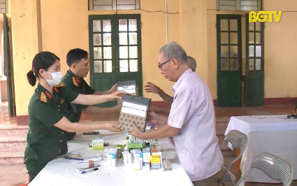Quân đoàn 2 tri ân đối tượng chính sách 