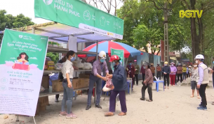 Siêu thị hạnh phúc - Chia sẻ yêu thương trong mùa dịch