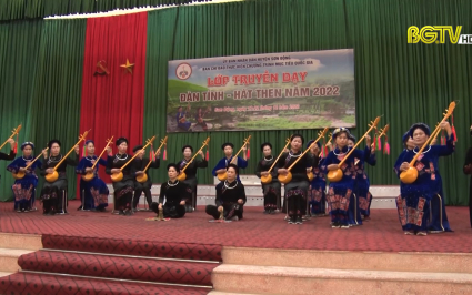 Sơn Động: Truyền dạy hát Then, đàn Tính