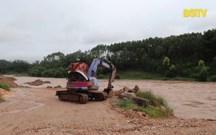 Sơn Động: Xử phạt doanh nghiệp tự ý ngăn dòng khai thác cát sỏi lòng sông 