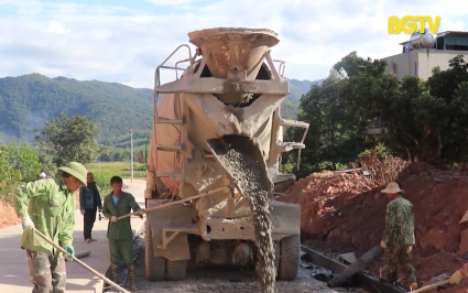 Tăng tốc thi công đường vào khu du lịch sinh thái Khe Rỗ