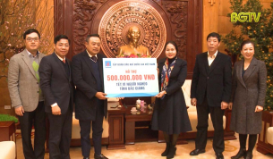 Tập đoàn Dầu khí Quốc gia tặng 500 triệu đồng quà Tết hộ nghèo
