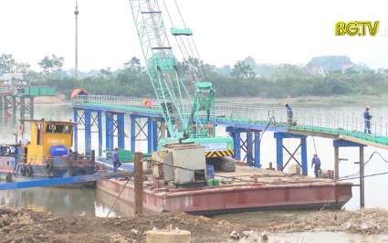 Tập trung đẩy nhanh thi công cầu Đồng Việt