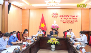 Thảo luận tổ về nhiệm vụ trọng tâm phát triển kinh tế xã hội