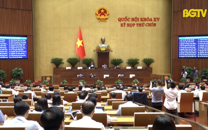 Thảo luận về tăng trần nợ vay của ngân sách địa phương