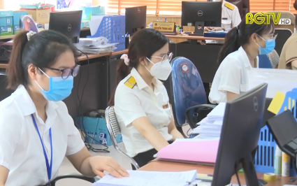 Thu ngân sách do ngành thuế quản lý đạt 81,7% dự toán năm