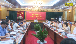 Thường trực HĐND tỉnh xem xét báo cáo giải quyết khiếu nại của cử tri