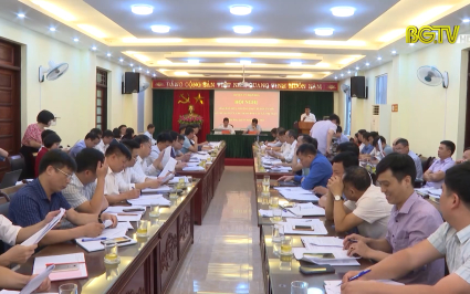 Thường trực Huyện ủy Hiệp Hòa giao ban với các xã, thị trấn