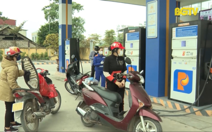 Tiếp tục giảm thuế BVMT với xăng dầu, mỡ nhờn hết năm 2024