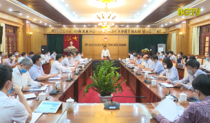 Tiếp tục tập trung phòng chống dịch và đảm bảo phát triển KT-XH