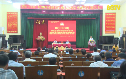 Tiếp xúc cử tri chuyên đề tại huyện Lục Ngạn và Hiệp Hoà